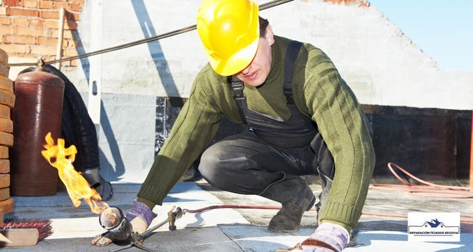 Sellar Goteras en el Tejado en el Espinar, Segovia